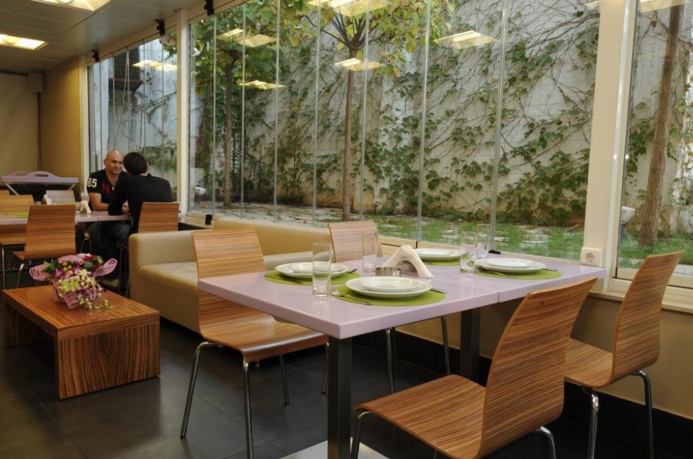 Suite Hotel Chrome Main image